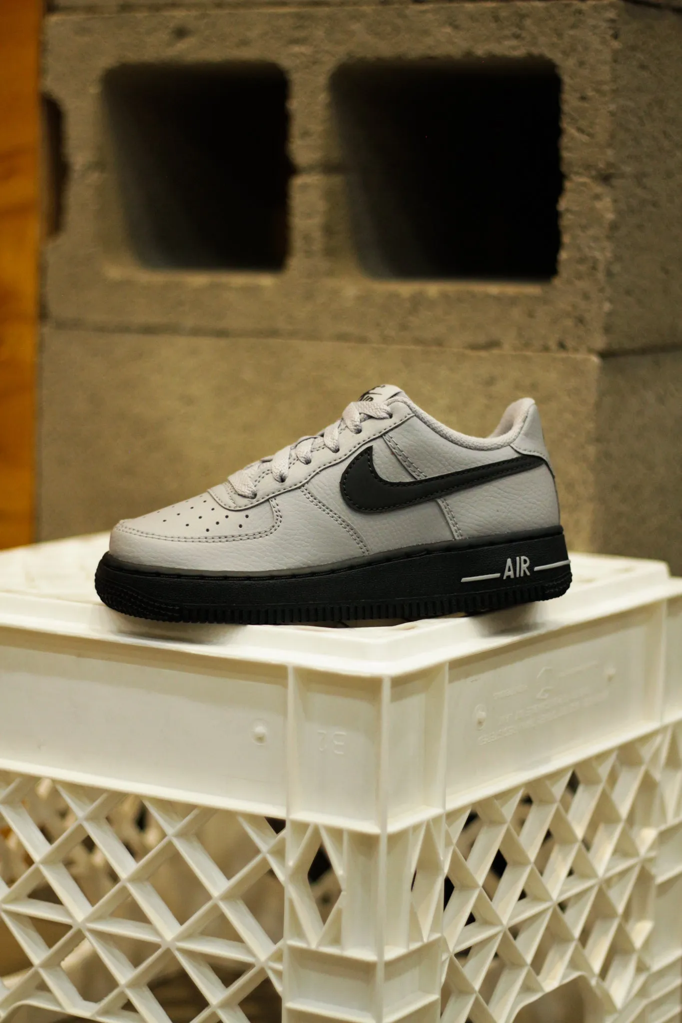 AIR FORCE 1 (GS) "WOLF GREY"