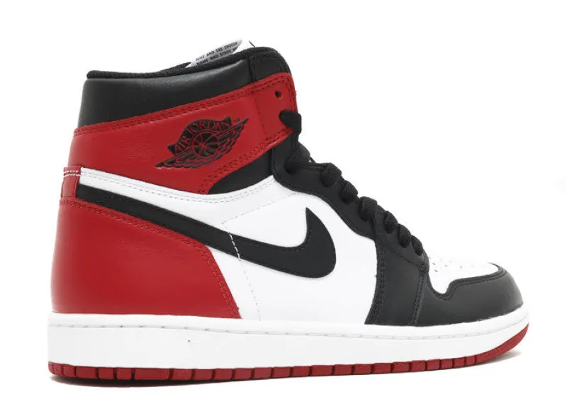 Air Jordan 1 Retro High OG "Black Toe 2016" Pre-Owned