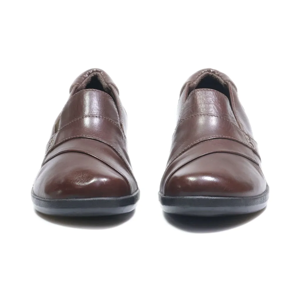 Clarks Loafers Leather Brown Colour For Women