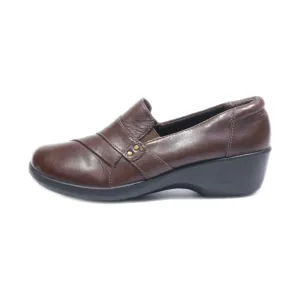 Clarks Loafers Leather Brown Colour For Women