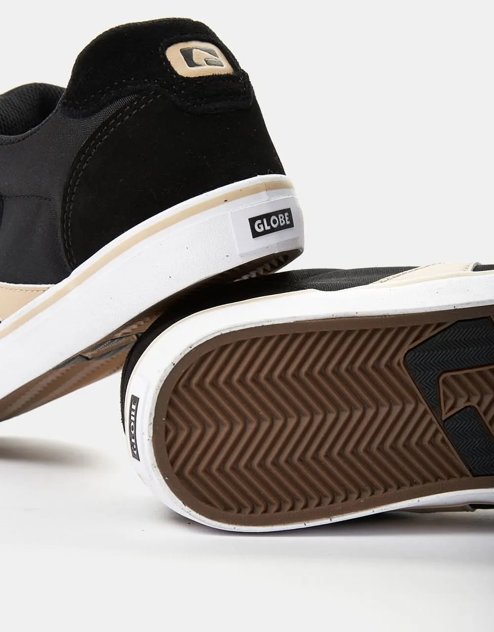 Globe Encore-2 Skate Shoes - Black/Sand