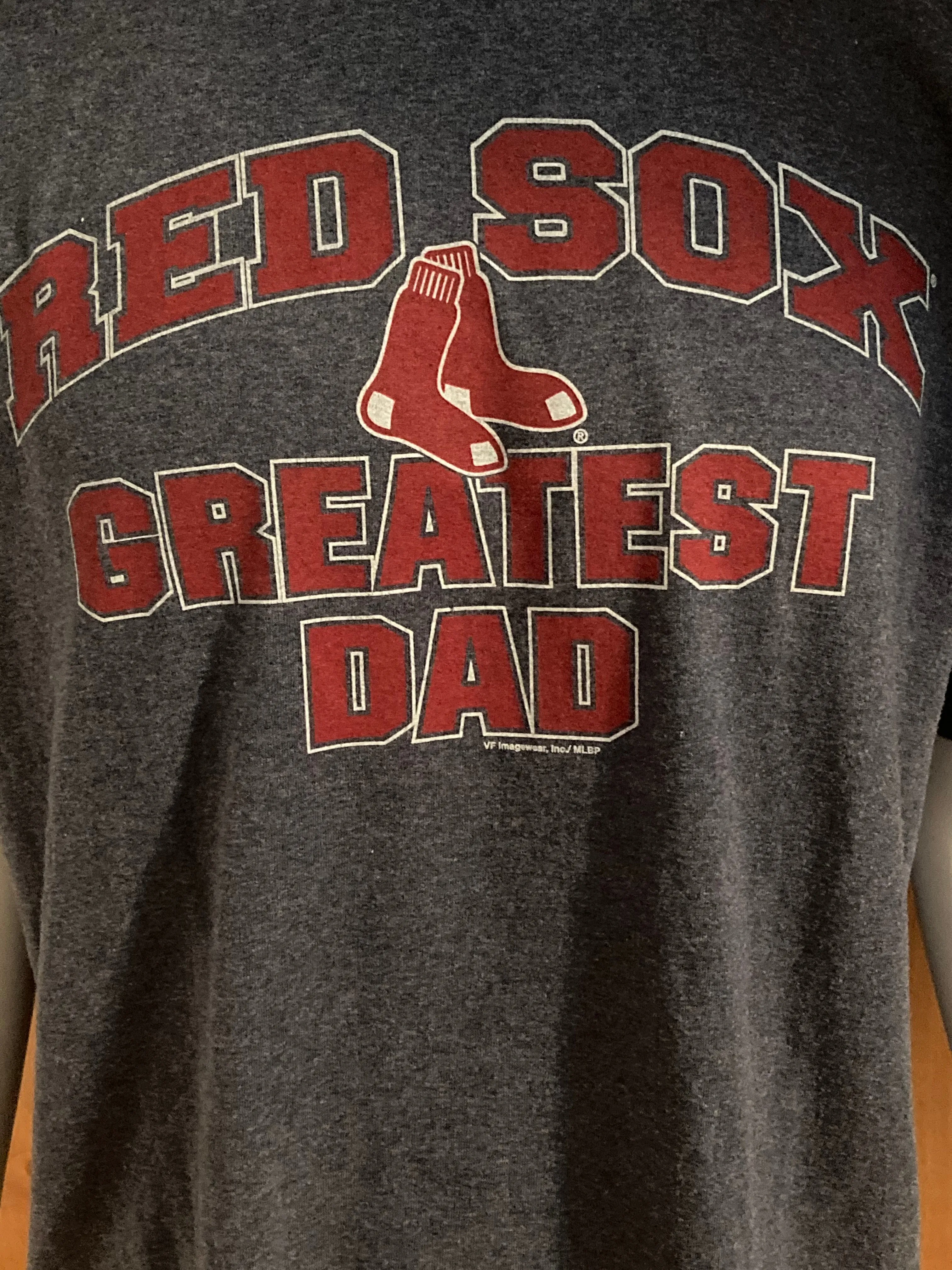 MLB "RED SOX GREATEST DAD" Graphic Print Adult XL Extra Xtra Large Dark Gray T-Shirt Tee Shirt