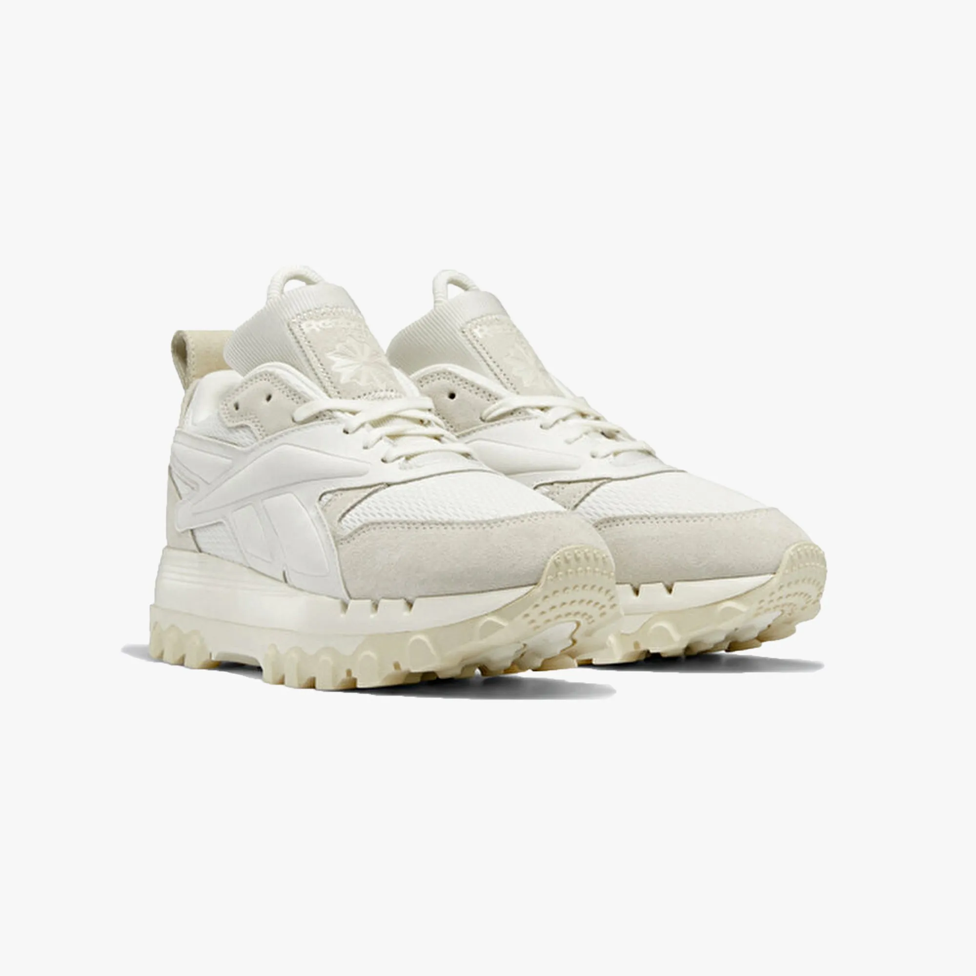 Reebok | WMN'S CARDI B CLASSIC LEATHER V2  { CHALK/ALABASTER