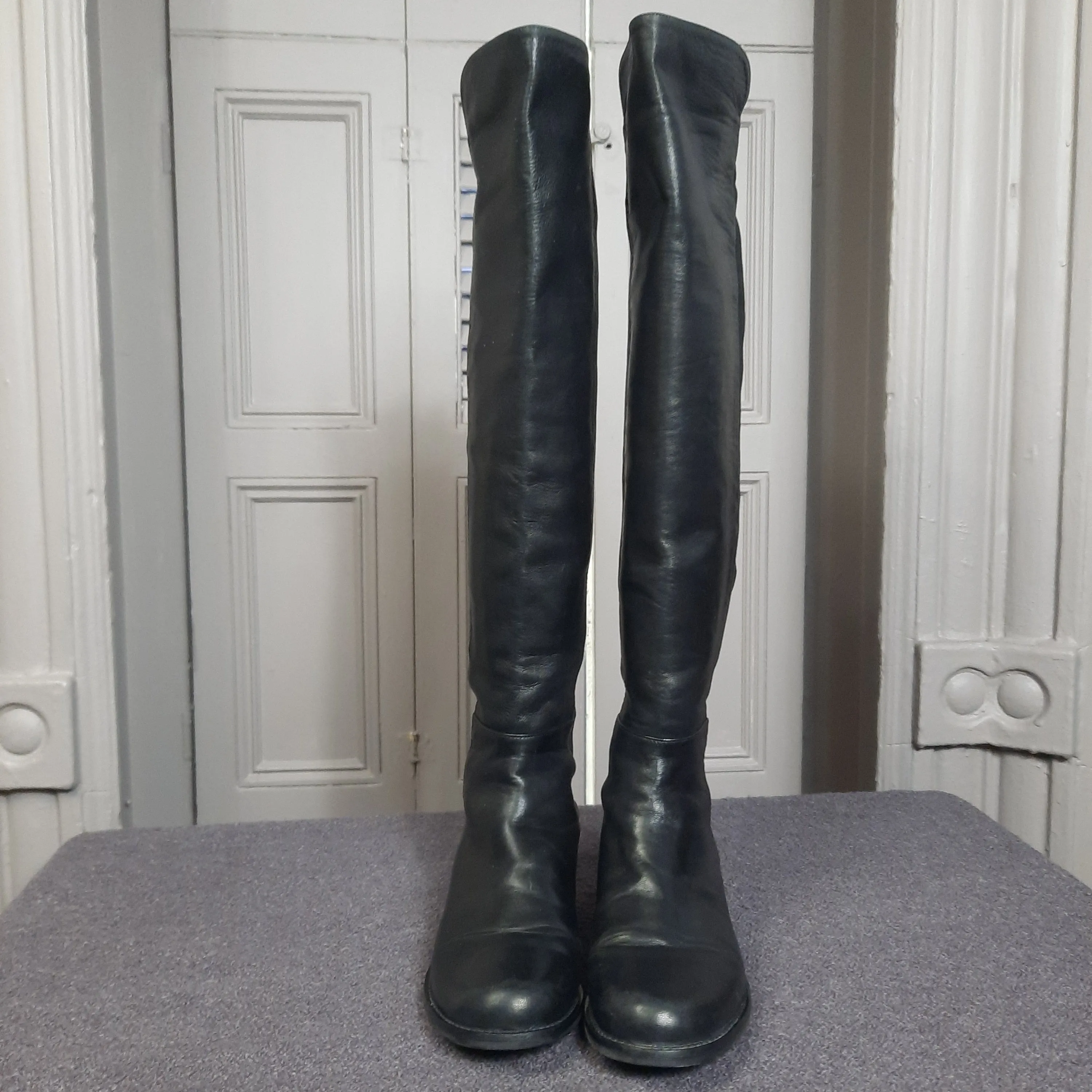 Stuart Weitzman 5050 Boots Black Nappa Size 6.5