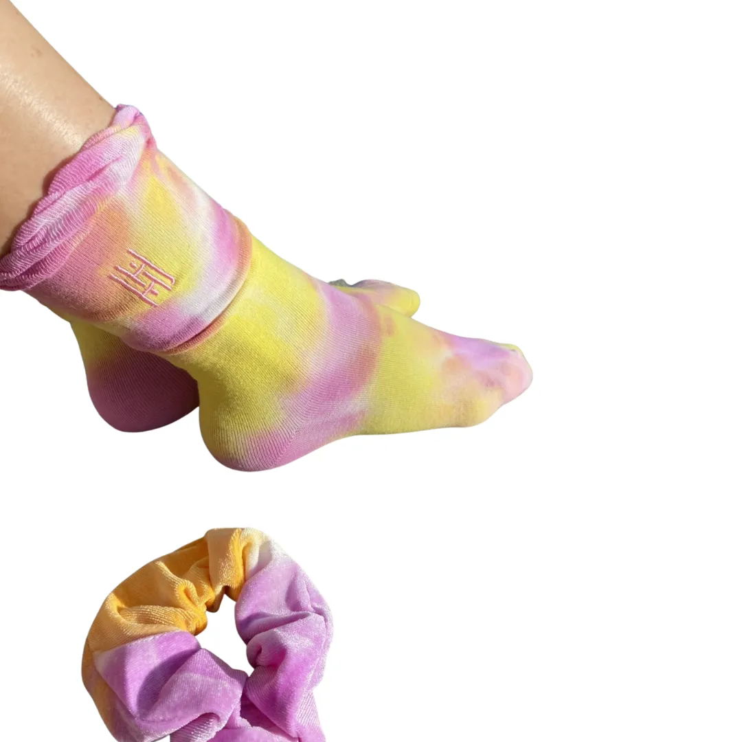 Tie Dye Sock & Scrunchie Set - Pink Yellow