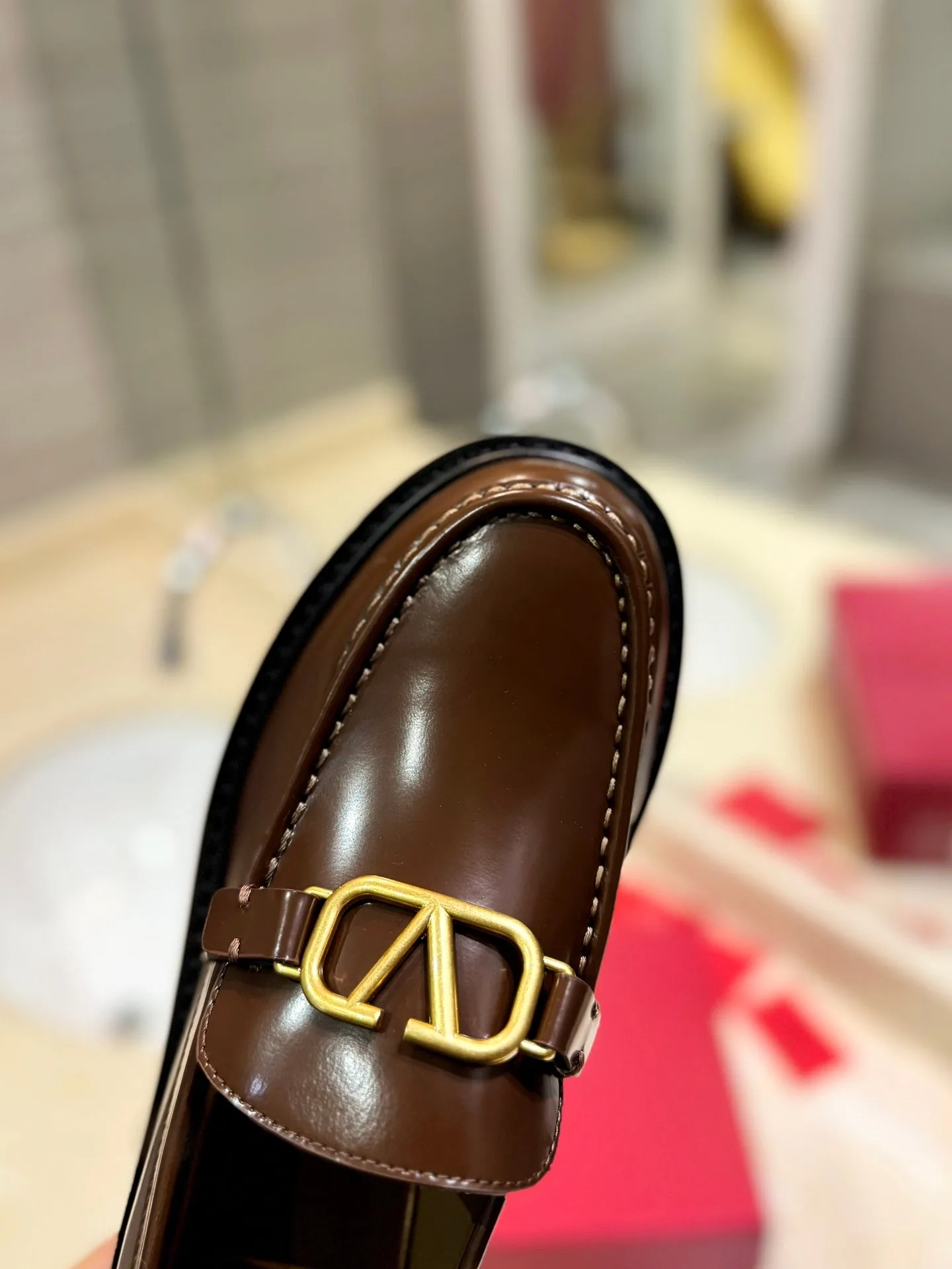 Vlogo Signature Brown Calfskin Loafer