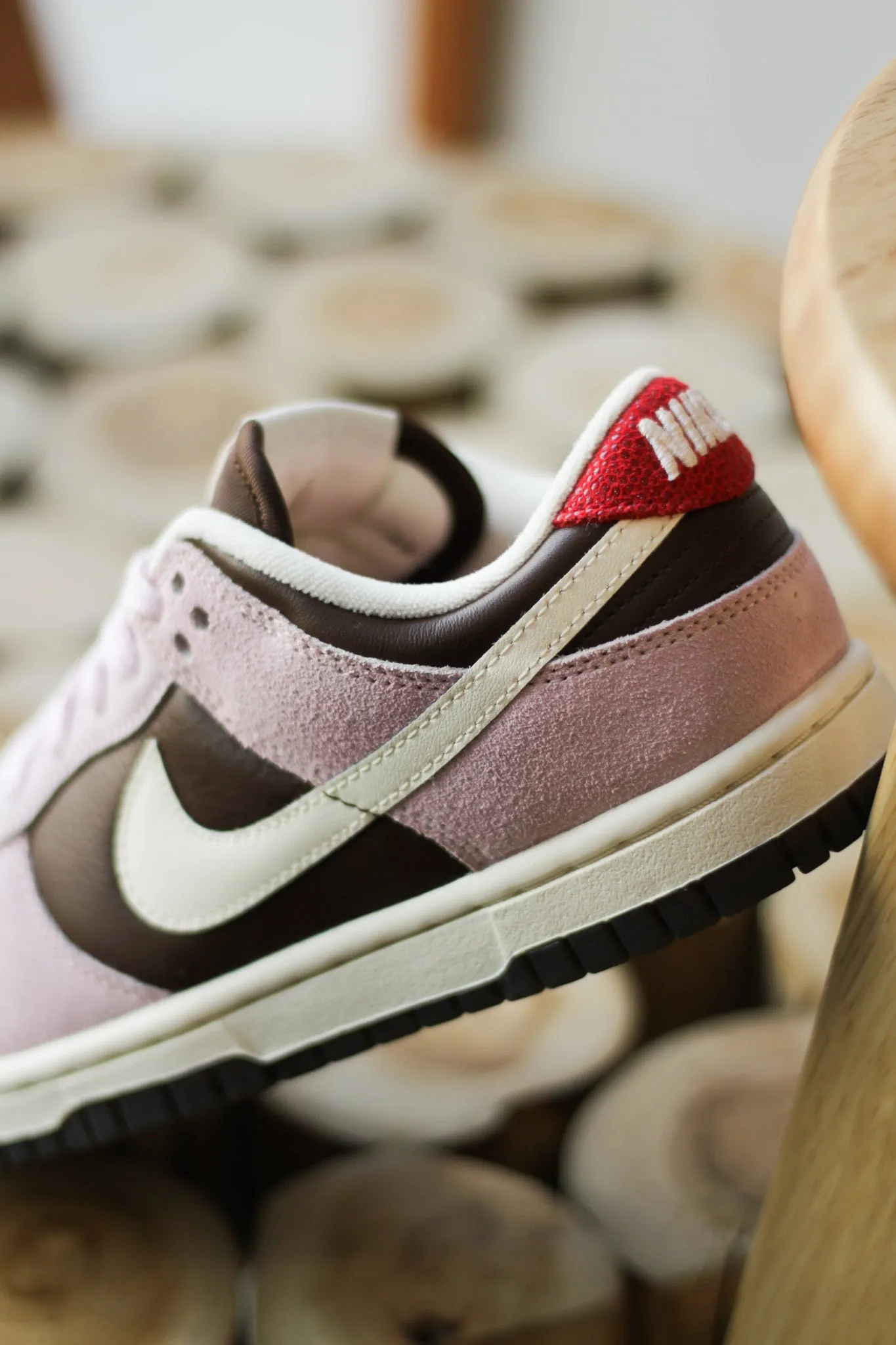 W DUNK LOW "CACAO WOW/PINK FOAM"